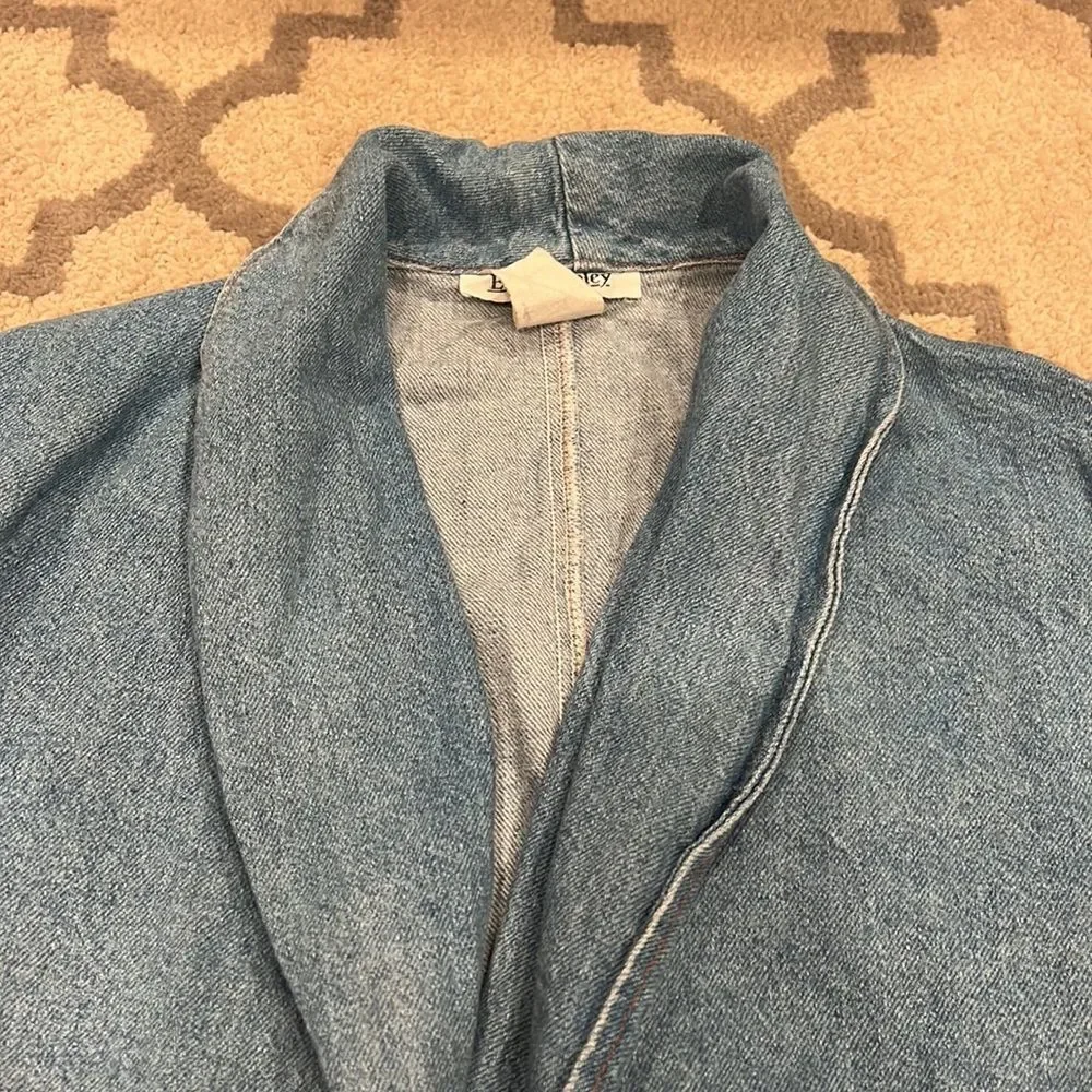 ellen ashley cropped denim jacket size M made in USA 100% cotton EUC one button